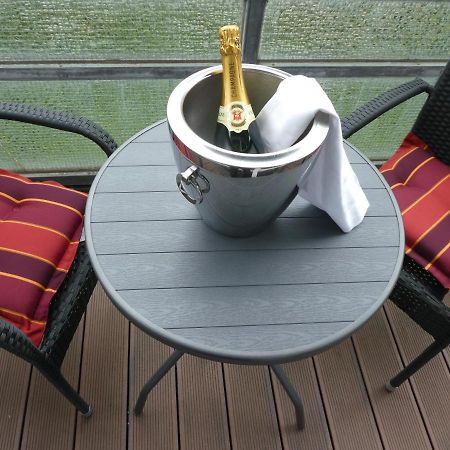 Deck 2& Deck 4 Ferienwohnungen In Sandstrandnahe Büsum Dış mekan fotoğraf
